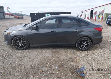 2017 Ford Focus Sel z USA, uszkodzony, nr VIN 1FADP3H21HL274456